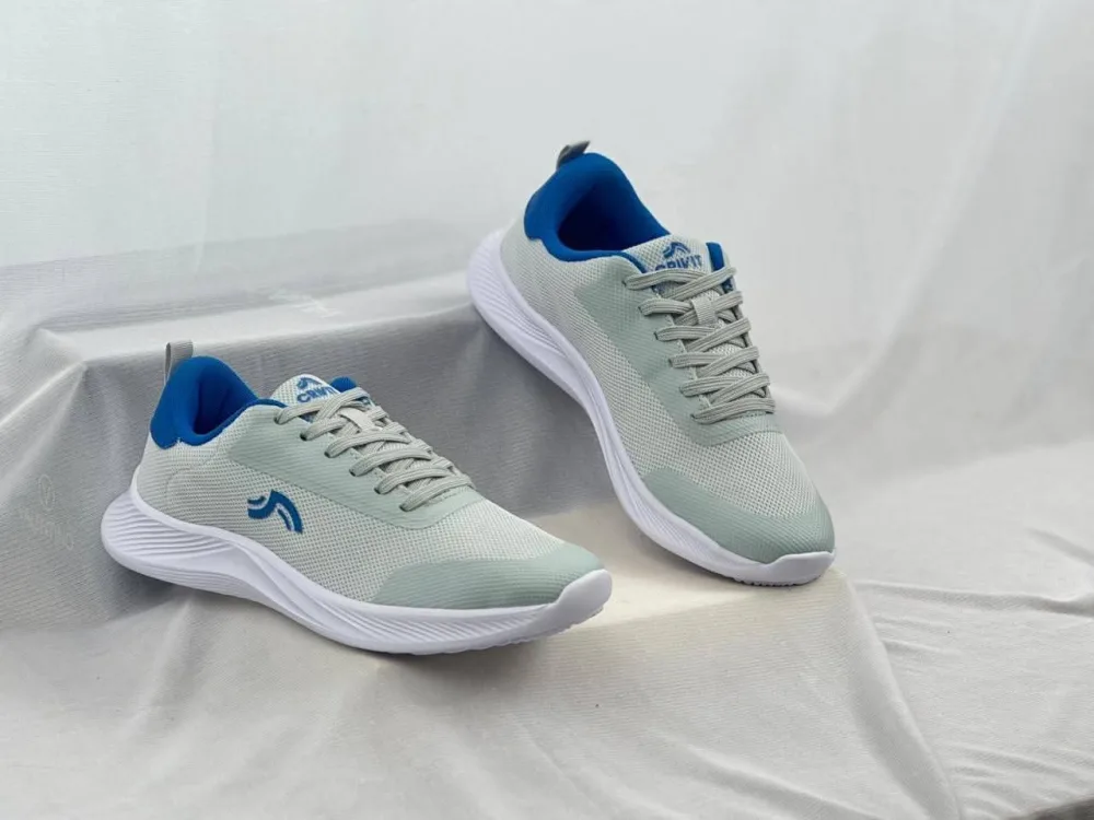 Crivit LightGear Sports shoe -LIGHTGRAY